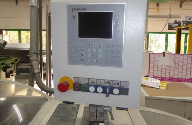 Stacking display Palamides alpha 500 - Máquina de dobrar papel: foto 4 Stacking display Palamides alpha 500 - Máquina de dobrar papel: foto 4