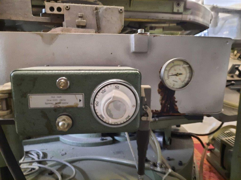 Four clamps Perfect binder Muller Martini Amigo Plus 1580.0410 - Encadernadora: foto 2 Four clamps Perfect binder Muller Martini Amigo Plus 1580.0410 - Encadernadora: foto 2