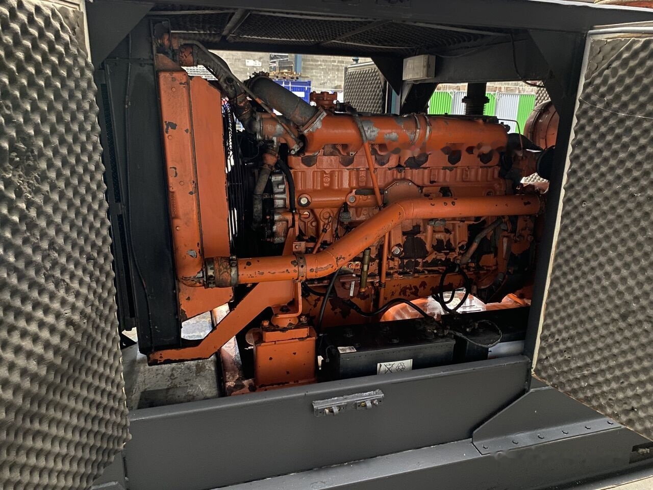 Gerador elétrico IVECO 250 kVa 8210SRI: foto 7