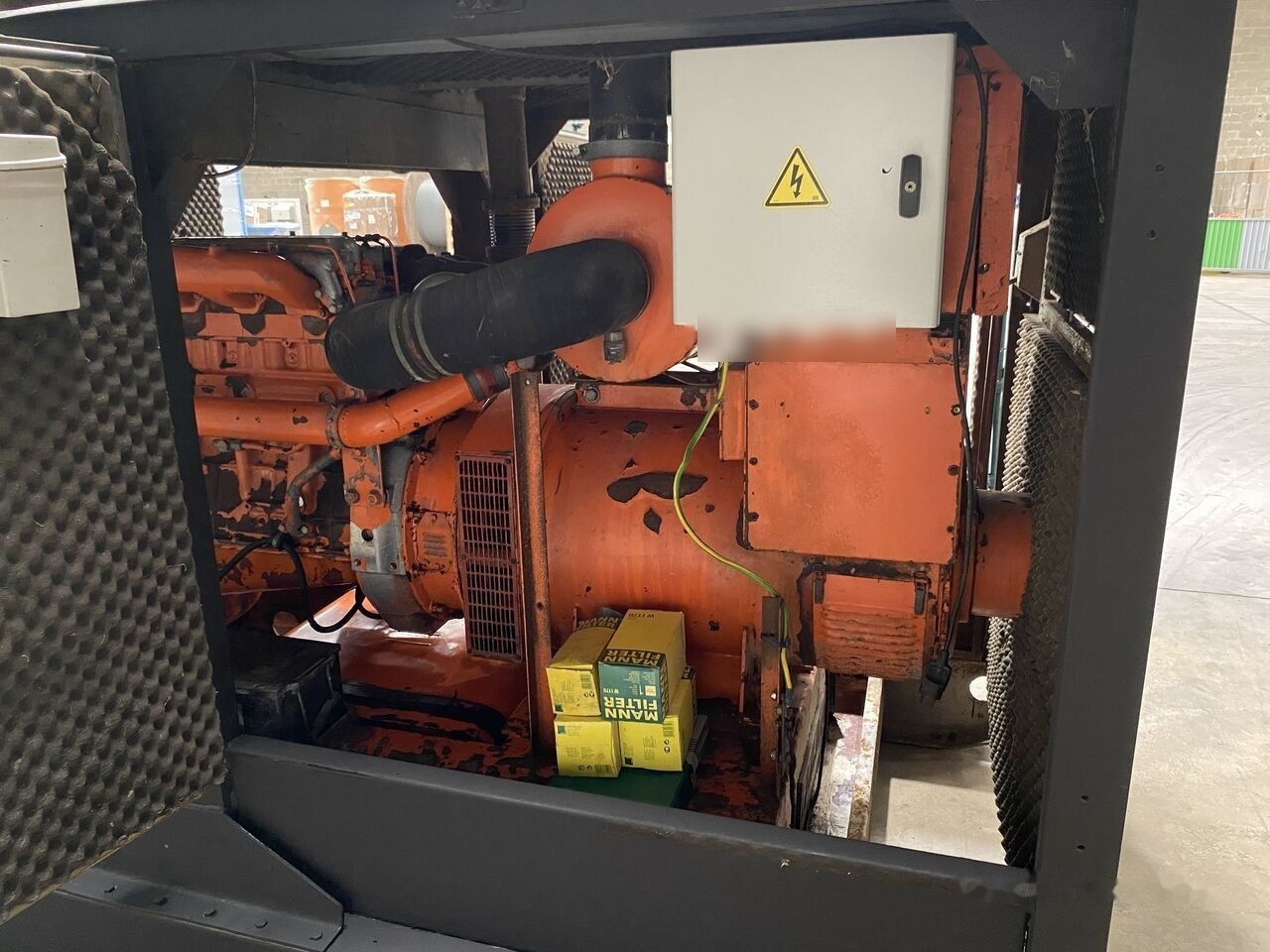 Gerador elétrico IVECO 250 kVa 8210SRI: foto 9