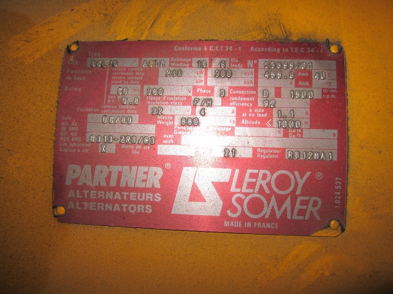 SDMO 330 kVa Cummins NT855-G6 - Gerador elétrico: foto 5 SDMO 330 kVa Cummins NT855-G6 - Gerador elétrico: foto 5