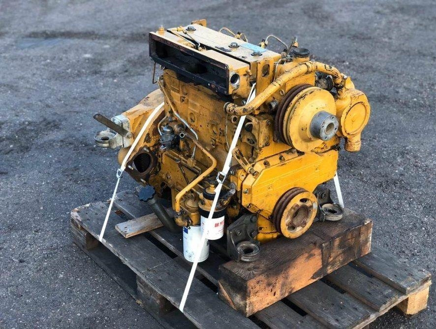 CAT 118-2942 3054 - Motor para Máquina de construção: foto 2 CAT 118-2942 3054 - Motor para Máquina de construção: foto 2
