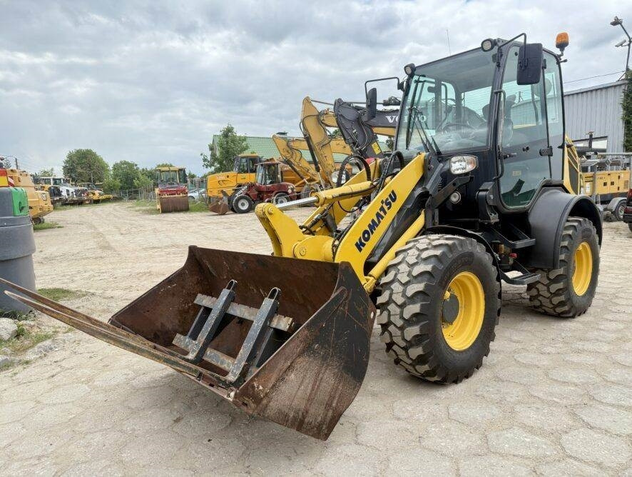 Komatsu WA80M-7 - Pá carregadora de rodas: foto 3 Komatsu WA80M-7 - Pá carregadora de rodas: foto 3
