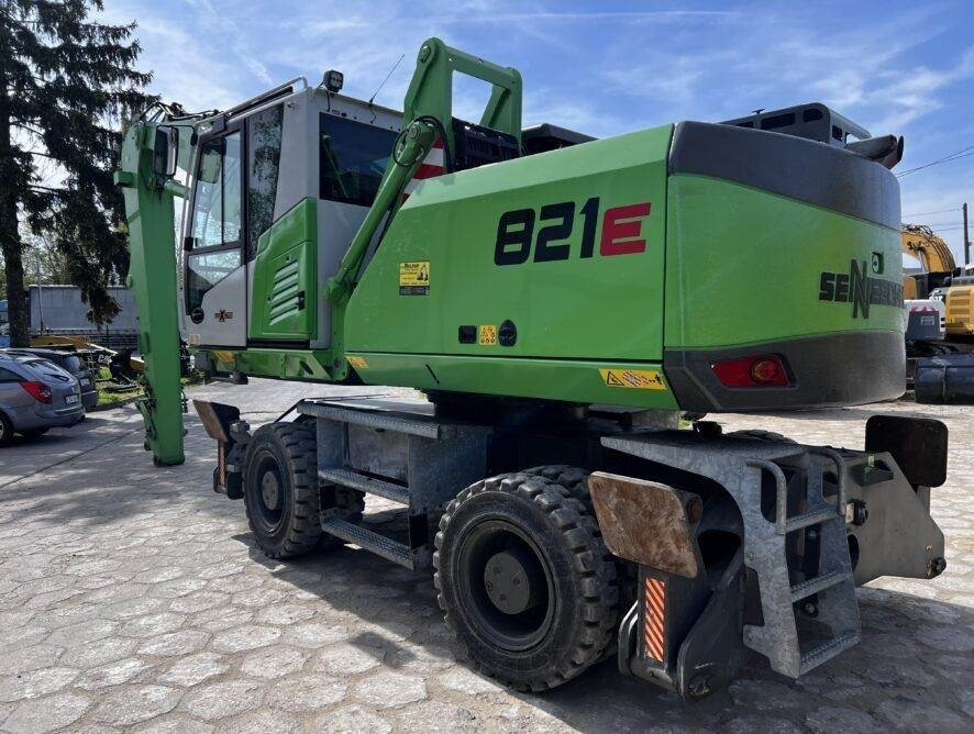 Sennebogen 821 K10 ULM - Manipulador de material: foto 2 Sennebogen 821 K10 ULM - Manipulador de material: foto 2