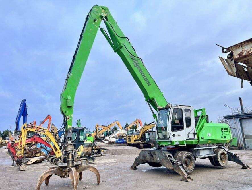 Sennebogen 825 K13 - Manipulador de material: foto 1 Sennebogen 825 K13 - Manipulador de material: foto 1