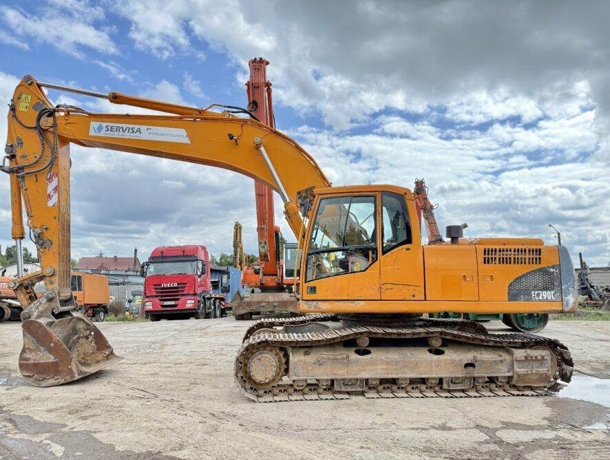 Volvo EC290CL - Escavadora de rastos: foto 1 Volvo EC290CL - Escavadora de rastos: foto 1