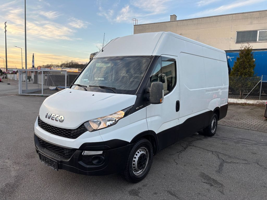 Iveco Daily 35S130 Klima - Furgão: foto 1 Iveco Daily 35S130 Klima - Furgão: foto 1