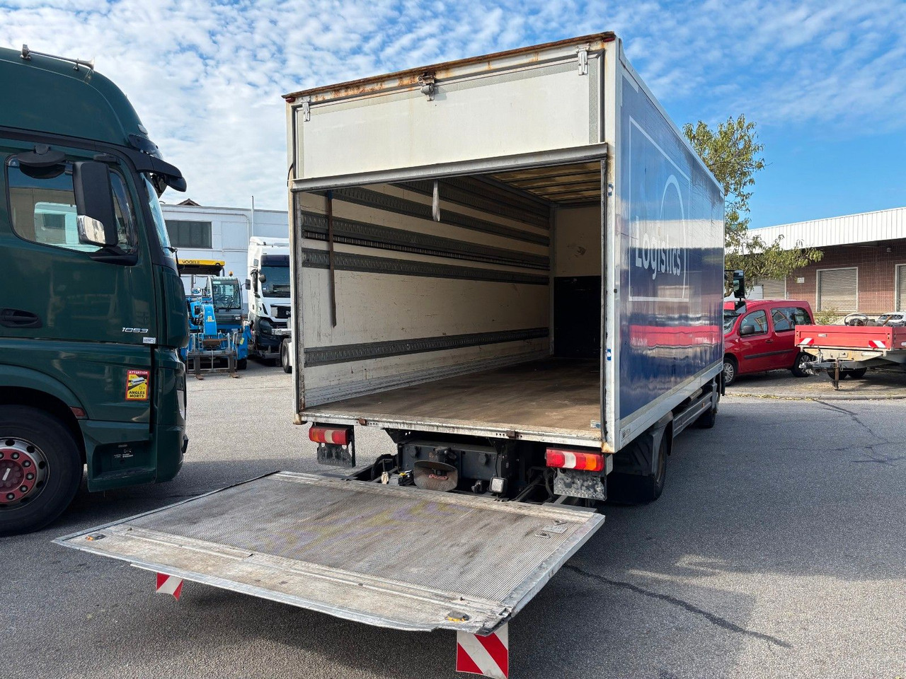 Mercedes-Benz Atego 821 Luft/LBW/EU6/Klima/Navi - Carrinha de contentor: foto 5 Mercedes-Benz Atego 821 Luft/LBW/EU6/Klima/Navi - Carrinha de contentor: foto 5