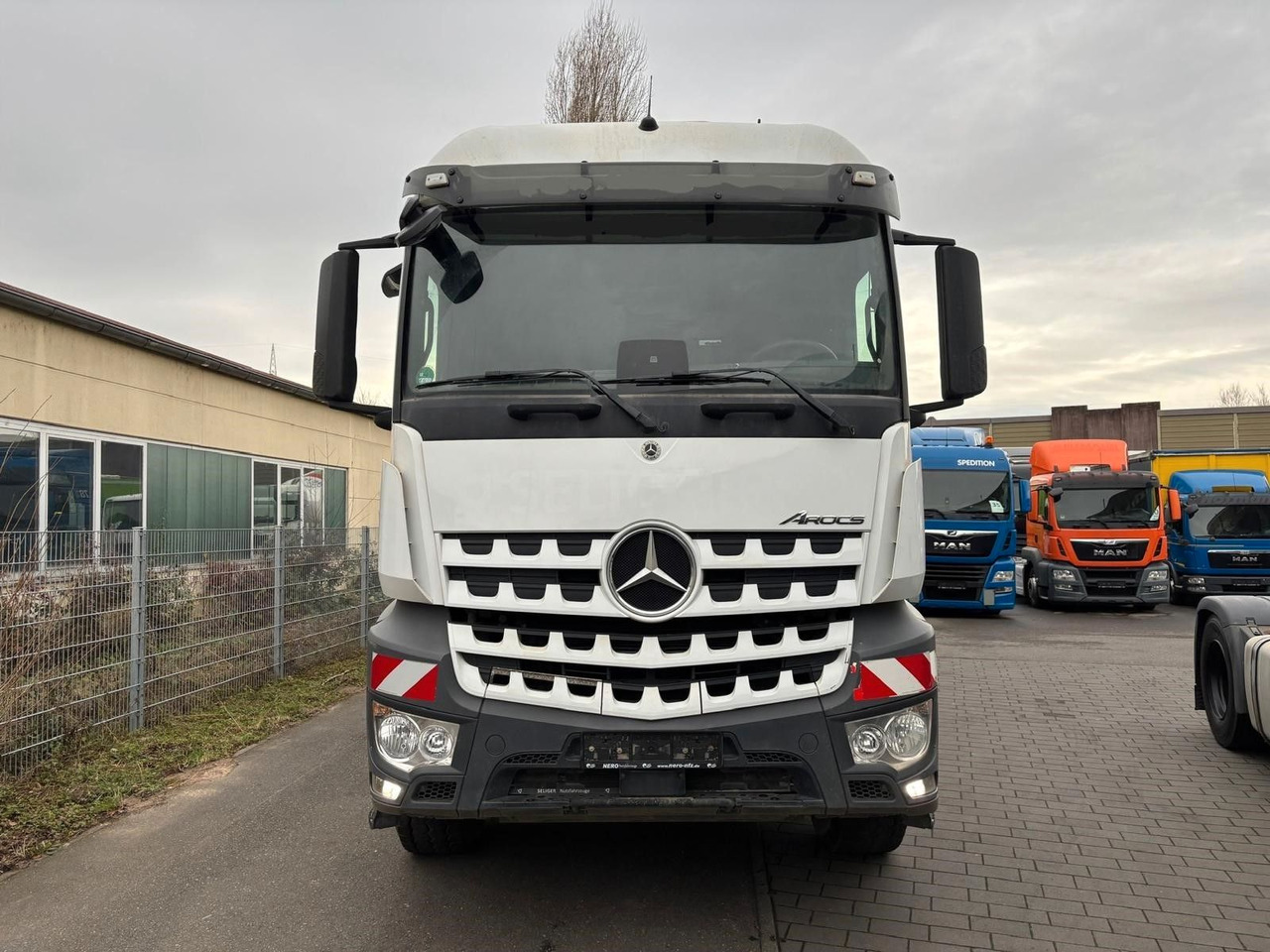 Mercedes-Benz MP V 1845 4x4/Retarder/Kipphydraulik - Tractor: foto 4 Mercedes-Benz MP V 1845 4x4/Retarder/Kipphydraulik - Tractor: foto 4