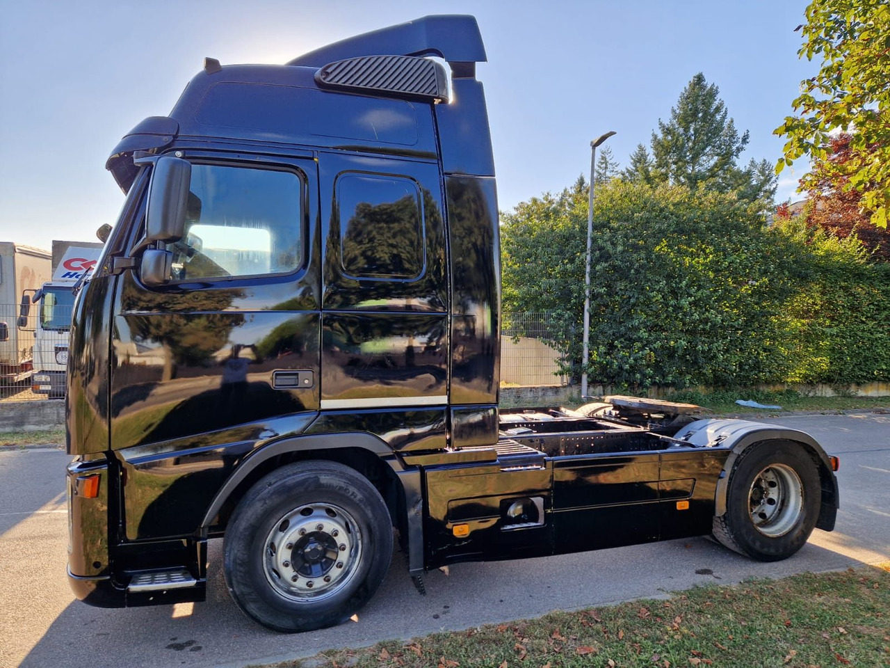 Volvo FH 560 TOP ZUSTAND - Tractor: foto 1 Volvo FH 560 TOP ZUSTAND - Tractor: foto 1