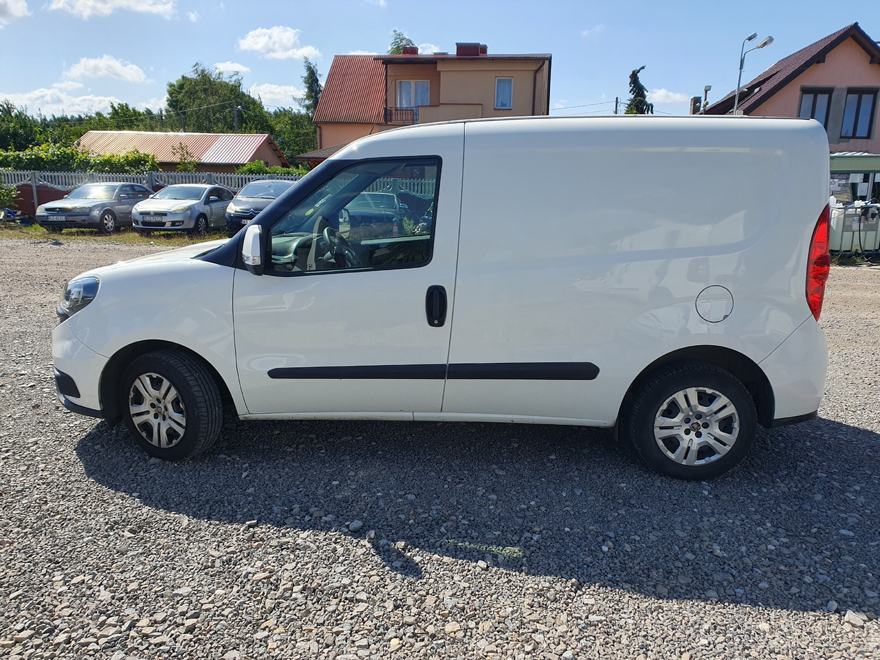 FIAT DOBLO CHLODNIA THERMOKING KLIMA EURO6 - Carrinha frigorífica: foto 3 FIAT DOBLO CHLODNIA THERMOKING KLIMA EURO6 - Carrinha frigorífica: foto 3