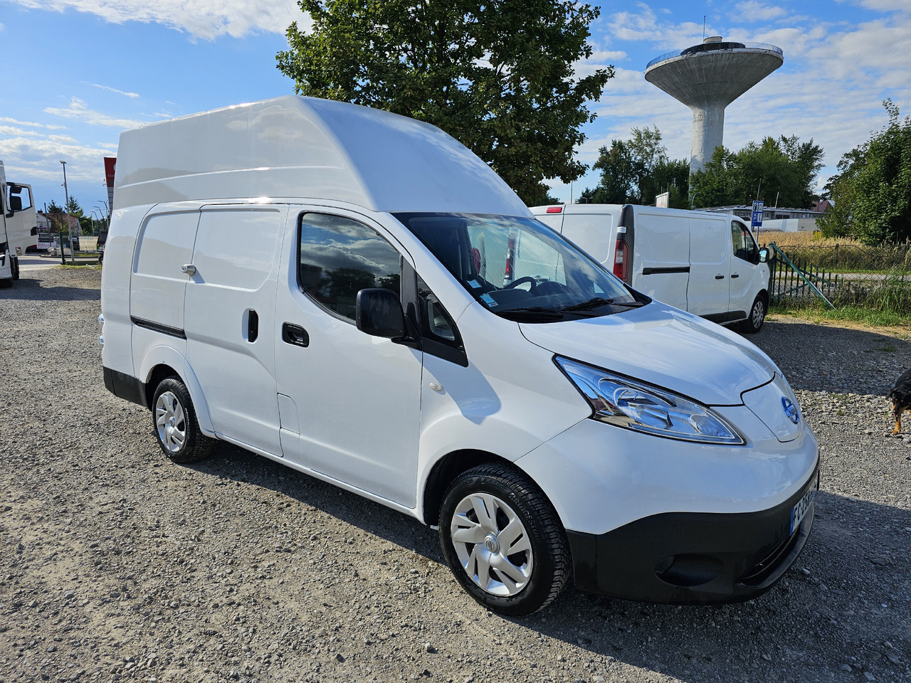 NISSAN E-NV200 ELEKTRYCZNY 40 KV 250 km KLIMA KAMERA - Furgão compacto, Carrinha elétrica: foto 4 NISSAN E-NV200 ELEKTRYCZNY 40 KV 250 km KLIMA KAMERA - Furgão compacto, Carrinha elétrica: foto 4