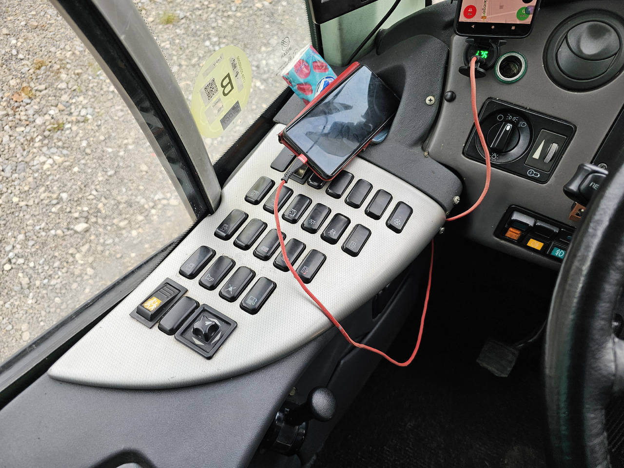 Autocarro SCANIA IRIZAR CENTURY 61 OSOB KLIMA EURO5: foto 7 Autocarro SCANIA IRIZAR CENTURY 61 OSOB KLIMA EURO5: foto 7