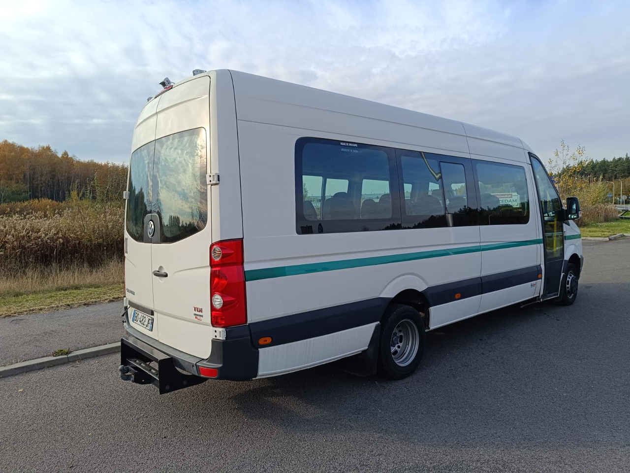 VOLKSWAGEN CRAFTER 23 OSOBY KLIMA WEBASTO KAMERA RETARDER HAK EURO5 - Autocarro: foto 4 VOLKSWAGEN CRAFTER 23 OSOBY KLIMA WEBASTO KAMERA RETARDER HAK EURO5 - Autocarro: foto 4