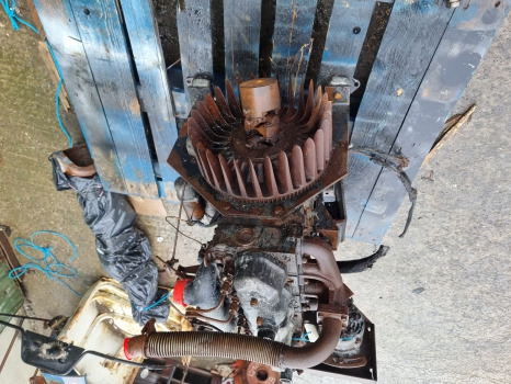 Motor Bobcat 645 Complete Engine For Parts 1732cc: foto 8