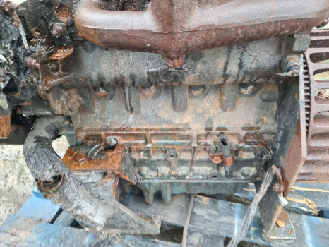 Bobcat 645 Complete Engine For Parts 1732cc - Motor: foto 3 Bobcat 645 Complete Engine For Parts 1732cc - Motor: foto 3