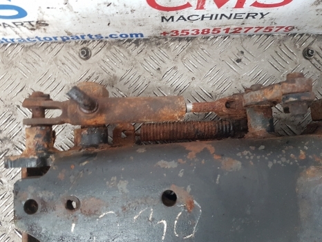 Case 4230, 4210, 4220, 95, 85 Series Hitch Dromone 228722a1, 228726a1, 9713154 - Estrutura/ Châssis para Máquina agrícola: foto 4 Case 4230, 4210, 4220, 95, 85 Series Hitch Dromone 228722a1, 228726a1, 9713154 - Estrutura/ Châssis para Máquina agrícola: foto 4