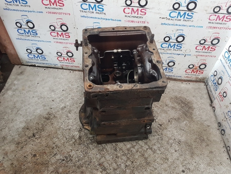 Case 5120, 5130, 5140, 5240 Rear Axle Housing 1341279c3, 1341230c3, 1341230c1 - Eixo traseiro: foto 2 Case 5120, 5130, 5140, 5240 Rear Axle Housing 1341279c3, 1341230c3, 1341230c1 - Eixo traseiro: foto 2