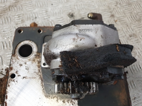 Case International 85, 95 Ser Hydraulic Pump Valve 84573150, 93835c91, 66513c92 - Válvula hidráulica para Trator: foto 3 Case International 85, 95 Ser Hydraulic Pump Valve 84573150, 93835c91, 66513c92 - Válvula hidráulica para Trator: foto 3