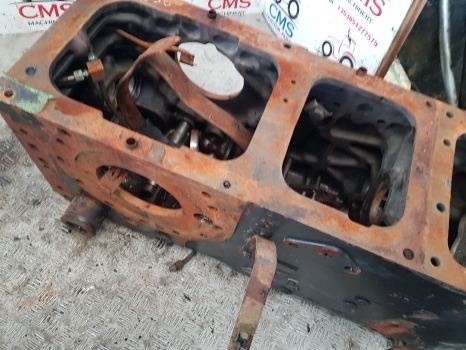 Case International 956, 1056 Rear Axle Centre Housing 1280964c2, 1289971c91 - Eixo traseiro para Trator: foto 3 Case International 956, 1056 Rear Axle Centre Housing 1280964c2, 1289971c91 - Eixo traseiro para Trator: foto 3