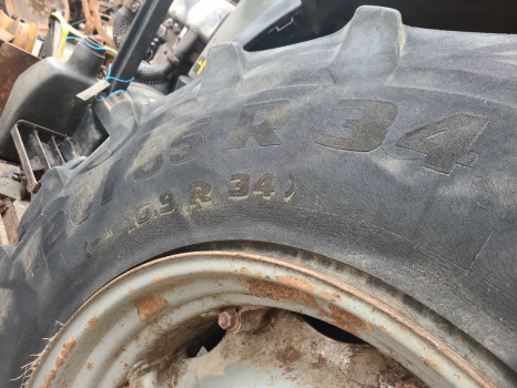 Case Jx, Jxu, Farmall New Holland Tdd, Jx80 Rear Wheel Rim 16.9r34 - Jante para Máquina agrícola: foto 2 Case Jx, Jxu, Farmall New Holland Tdd, Jx80 Rear Wheel Rim 16.9r34 - Jante para Máquina agrícola: foto 2