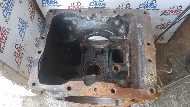 Case Mx And Mxc Rear Axle Housing 220169a1 - Eixo traseiro para Trator: foto 2 Case Mx And Mxc Rear Axle Housing 220169a1 - Eixo traseiro para Trator: foto 2