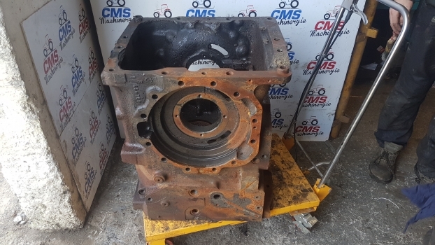 Case Mx And Mxc Rear Axle Housing 220169a1 - Eixo traseiro para Trator: foto 1 Case Mx And Mxc Rear Axle Housing 220169a1 - Eixo traseiro para Trator: foto 1