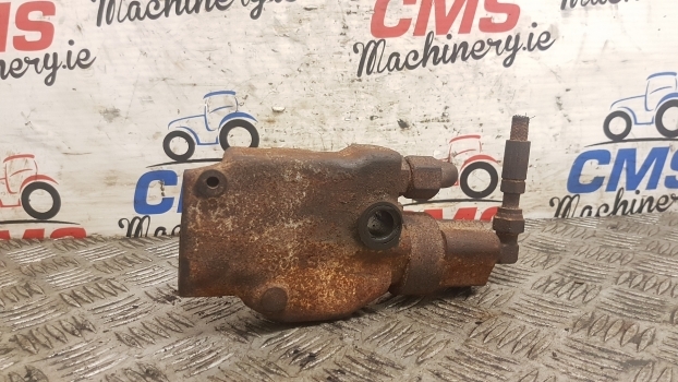Case Mxc, Maxxum Mx Series Mx110, Mx100, Mx120 Maxxum Hydraulic Valve Body - Válvula hidráulica para Trator: foto 3 Case Mxc, Maxxum Mx Series Mx110, Mx100, Mx120 Maxxum Hydraulic Valve Body - Válvula hidráulica para Trator: foto 3