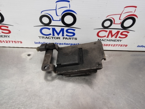Claas Ares 656rc, Celtis, Ergos, Jd, Engine Control Ecu 0011339710, Re532627 - Centralina electrónica: foto 4 Claas Ares 656rc, Celtis, Ergos, Jd, Engine Control Ecu 0011339710, Re532627 - Centralina electrónica: foto 4