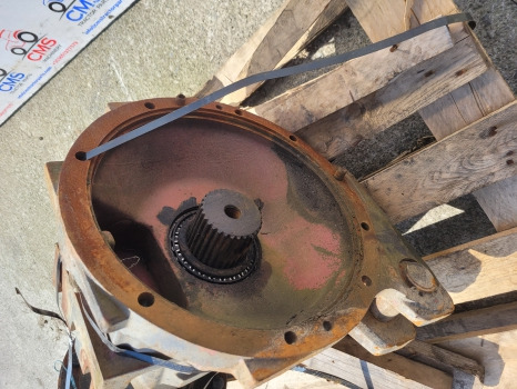 Claas Ares 836, 816, 826 Rear Axle Housing Lhs 6005029451, 6005029419, 0261b04 - Eixo traseiro: foto 4 Claas Ares 836, 816, 826 Rear Axle Housing Lhs 6005029451, 6005029419, 0261b04 - Eixo traseiro: foto 4