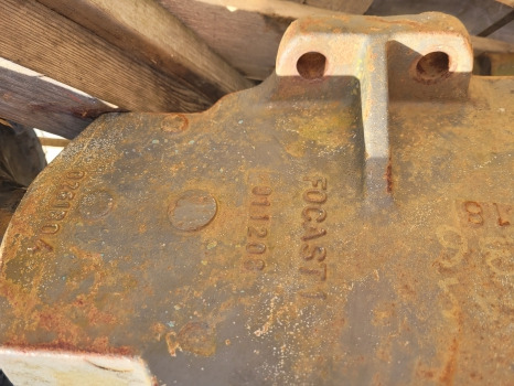 Claas Ares 836, 816, 826 Rear Axle Housing Lhs 6005029451, 6005029419, 0261b04 - Eixo traseiro: foto 5 Claas Ares 836, 816, 826 Rear Axle Housing Lhs 6005029451, 6005029419, 0261b04 - Eixo traseiro: foto 5