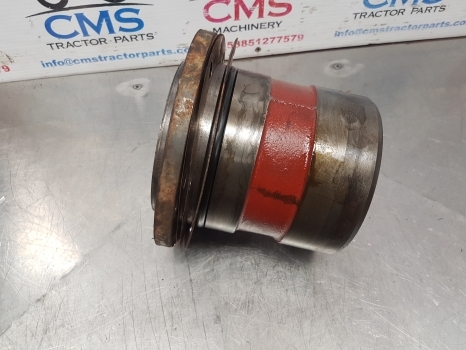 Claas Axos 340 Cx, Ergos, Celtis Rear Axle Bearing Housing Lhs 7700075191 - Eixo traseiro para Trator: foto 4 Claas Axos 340 Cx, Ergos, Celtis Rear Axle Bearing Housing Lhs 7700075191 - Eixo traseiro para Trator: foto 4