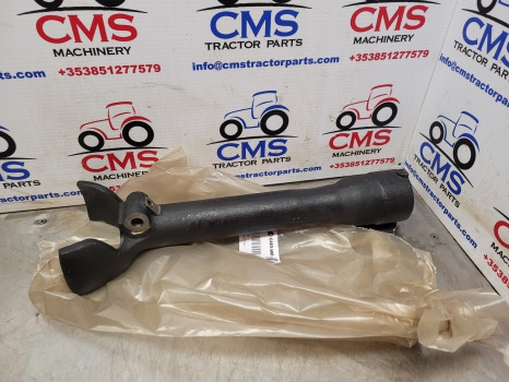 Claas, Case, Mccormick, Landini Shaft Cover Protective Shield 406853a1, 3665691m1, 6000104497 - Eixo dianteiro: foto 1 Claas, Case, Mccormick, Landini Shaft Cover Protective Shield 406853a1, 3665691m1, 6000104497 - Eixo dianteiro: foto 1