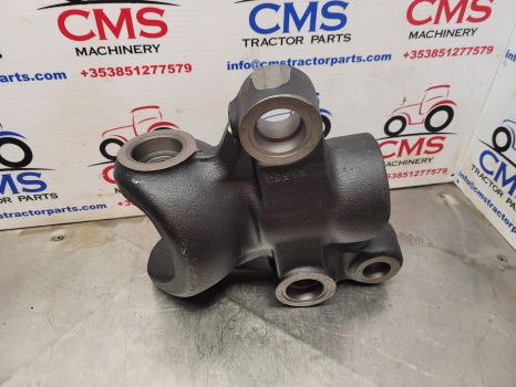 Claas, Mccormick, Case Carraro Front Axle Swivel Housing Rhs 066657, 11664 - Eixo dianteiro: foto 4 Claas, Mccormick, Case Carraro Front Axle Swivel Housing Rhs 066657, 11664 - Eixo dianteiro: foto 4