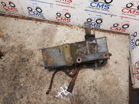 Deutz Dxbis110, 120, 85, 90, Dxab, Hydraulic Tank 04308278, 04338077 - Tanque hidráulico para Trator: foto 4 Deutz Dxbis110, 120, 85, 90, Dxab, Hydraulic Tank 04308278, 04338077 - Tanque hidráulico para Trator: foto 4