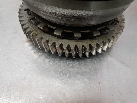 Fendt 700, 800, 900 Series, Fwd Clutch Shaft Assy 743100320220, 916100320012 - Eixo dianteiro: foto 3 Fendt 700, 800, 900 Series, Fwd Clutch Shaft Assy 743100320220, 916100320012 - Eixo dianteiro: foto 3