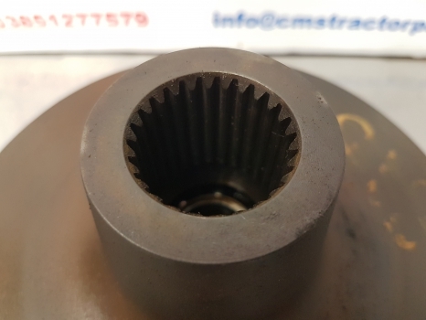 Fendt 818, 711, 712, 716, 718, 820, Pto Clutch Housing 716150220050 - Transmissão: foto 3 Fendt 818, 711, 712, 716, 718, 820, Pto Clutch Housing 716150220050 - Transmissão: foto 3