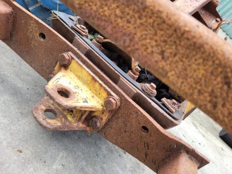 Fiat F130, F140, F120 Fwd Front Axle Support Frame Bolster 5147363, 5163236 - Suspensão: foto 5 Fiat F130, F140, F120 Fwd Front Axle Support Frame Bolster 5147363, 5163236 - Suspensão: foto 5
