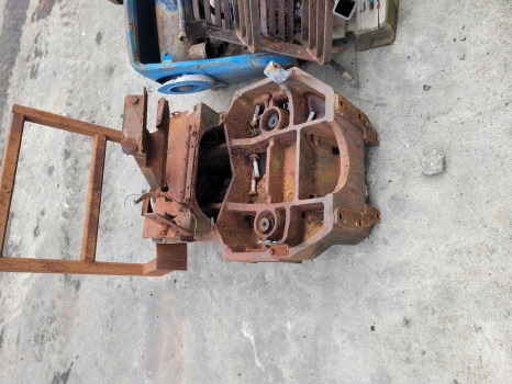 Fiat F130, F140, F120 Fwd Front Axle Support Frame Bolster 5147363, 5163236 - Suspensão: foto 1 Fiat F130, F140, F120 Fwd Front Axle Support Frame Bolster 5147363, 5163236 - Suspensão: foto 1