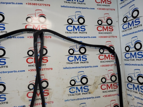 Ford 10, 30, 100, 200, 600, 1000 Ser Super Q, Q Cab Door Seal Kit D8nn9420531ac - Porta e peças: foto 2 Ford 10, 30, 100, 200, 600, 1000 Ser Super Q, Q Cab Door Seal Kit D8nn9420531ac - Porta e peças: foto 2
