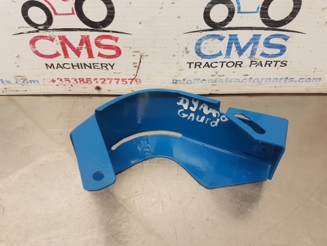 Ford 4000, 2000, 5100, 4340, 5340 Dynamo Generator Guard C7nn6n690a, 81819498 - Sistema elétrico para Trator: foto 4 Ford 4000, 2000, 5100, 4340, 5340 Dynamo Generator Guard C7nn6n690a, 81819498 - Sistema elétrico para Trator: foto 4