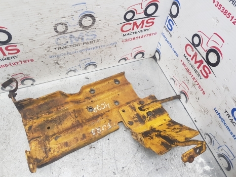 Ford 4000 Bulk Head Panel Bulk - Carroceria e exterior para Trator: foto 2 Ford 4000 Bulk Head Panel Bulk - Carroceria e exterior para Trator: foto 2
