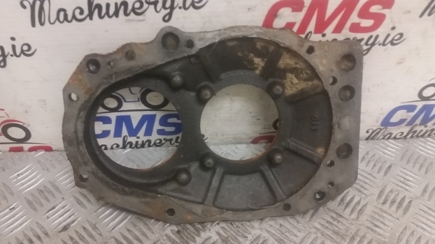 Ford 4630, 30 Series, Tlb Transmission Gearbox Cover Rear K3660221552 - Transmissão para Trator: foto 2 Ford 4630, 30 Series, Tlb Transmission Gearbox Cover Rear K3660221552 - Transmissão para Trator: foto 2