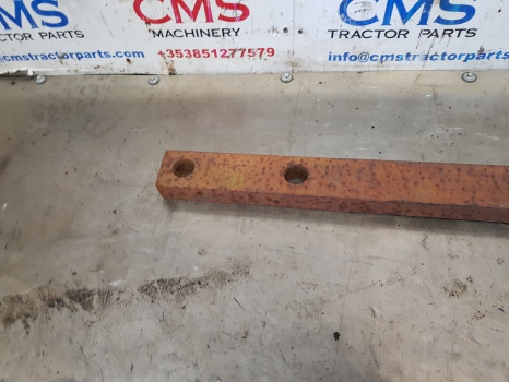 Ford 5000, 7000, 5600, 6600, Draw Bar C5nn805a, Djpn825a - Estrutura/ Châssis: foto 3 Ford 5000, 7000, 5600, 6600, Draw Bar C5nn805a, Djpn825a - Estrutura/ Châssis: foto 3