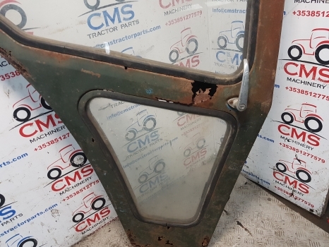 Ford 7600, 7710, 6600 Tw10, Tw10 Q Cab Door Right Assembly Rusty D8nn9420124bc - Porta e peças para Trator: foto 3 Ford 7600, 7710, 6600 Tw10, Tw10 Q Cab Door Right Assembly Rusty D8nn9420124bc - Porta e peças para Trator: foto 3