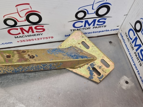 Ford 7610, 7710, 7810, 8830, 8730 Foot Step Lhs Bracket Only E4nn9420041ab - Estribo: foto 3 Ford 7610, 7710, 7810, 8830, 8730 Foot Step Lhs Bracket Only E4nn9420041ab - Estribo: foto 3