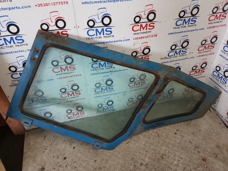 Ford 7710, 6600 Tw10, Tw20 Q Cab Door Right Assembly D8nn9420124bc - Porta e peças para Trator: foto 1 Ford 7710, 6600 Tw10, Tw20 Q Cab Door Right Assembly D8nn9420124bc - Porta e peças para Trator: foto 1