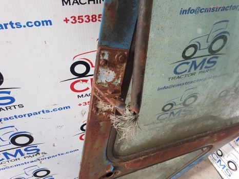 Ford 7710, 7700 Tw10, Tw20 Q Cab Door Left Assembly D8nn9420125bb, D8nn9420125bc - Porta e peças para Trator: foto 5 Ford 7710, 7700 Tw10, Tw20 Q Cab Door Left Assembly D8nn9420125bb, D8nn9420125bc - Porta e peças para Trator: foto 5