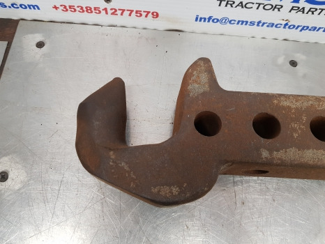 Ford 7740, 8240, 40 Series, Drawbar, Draw Bar 85201458 - Estrutura/ Châssis: foto 2 Ford 7740, 8240, 40 Series, Drawbar, Draw Bar 85201458 - Estrutura/ Châssis: foto 2