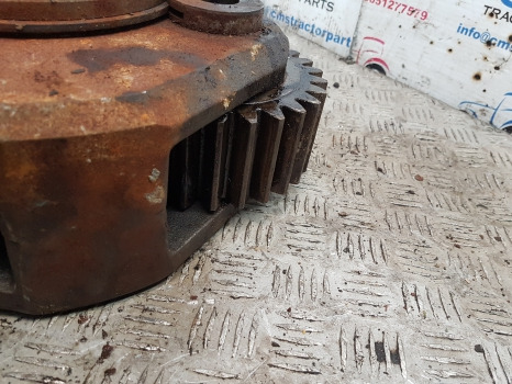 Ford 8630, Fiat 160-90, 180-90 Rear Axle Gear Carrier Assy 5136129, 5136127 - Eixo traseiro: foto 5 Ford 8630, Fiat 160-90, 180-90 Rear Axle Gear Carrier Assy 5136129, 5136127 - Eixo traseiro: foto 5
